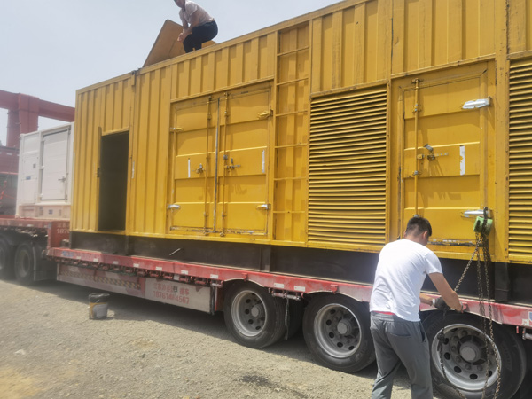 黟县发电机出租100KW发电机需要什么规格的电缆线？
